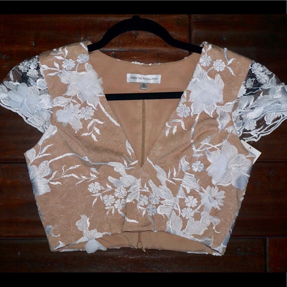 Dress the Population crop top. - Picture 6 of 7